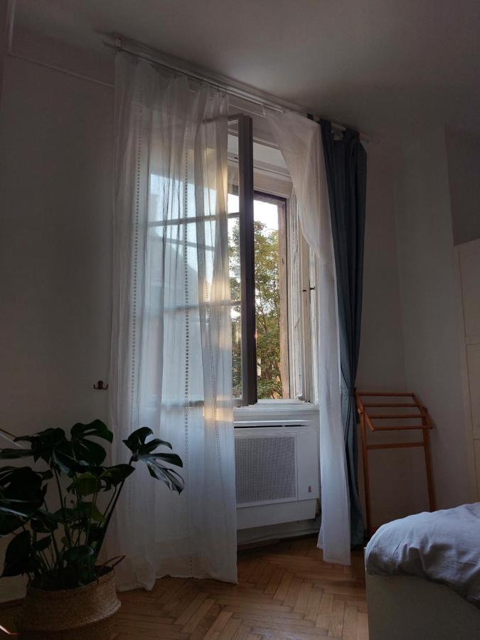 Quiet Apartment Near Buda Castle Budapest Luaran gambar